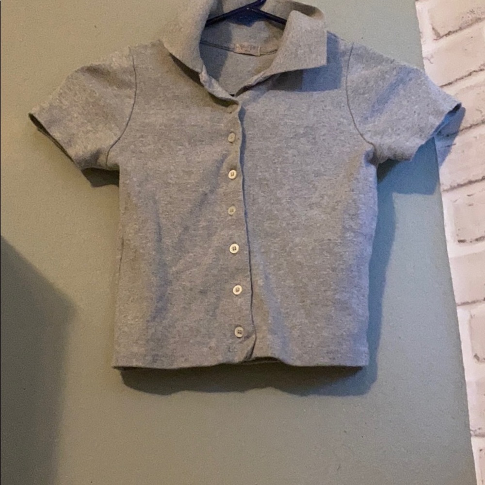 very cute brandy melville Caroline grey top
